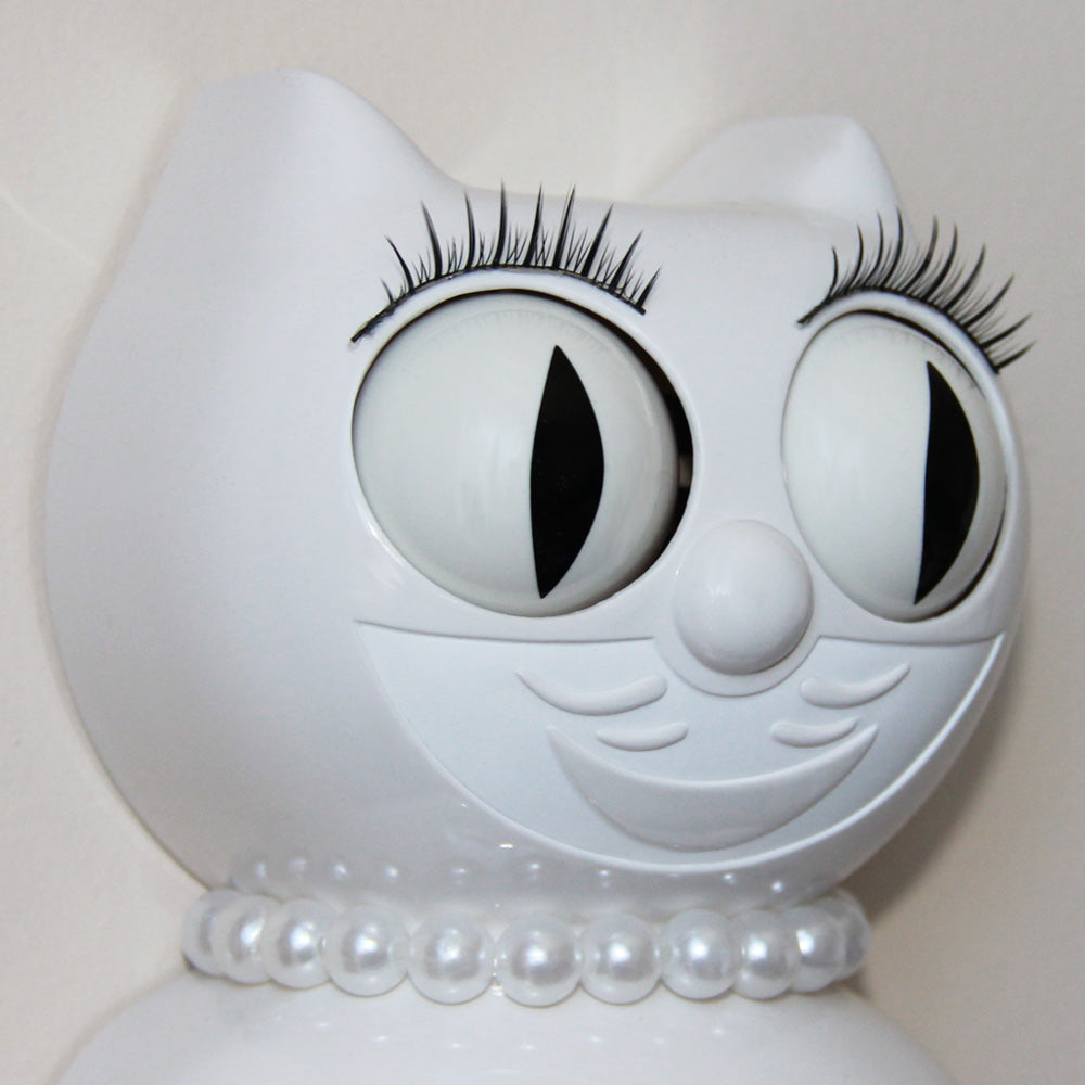 White Lady Kit-Cat® Klock